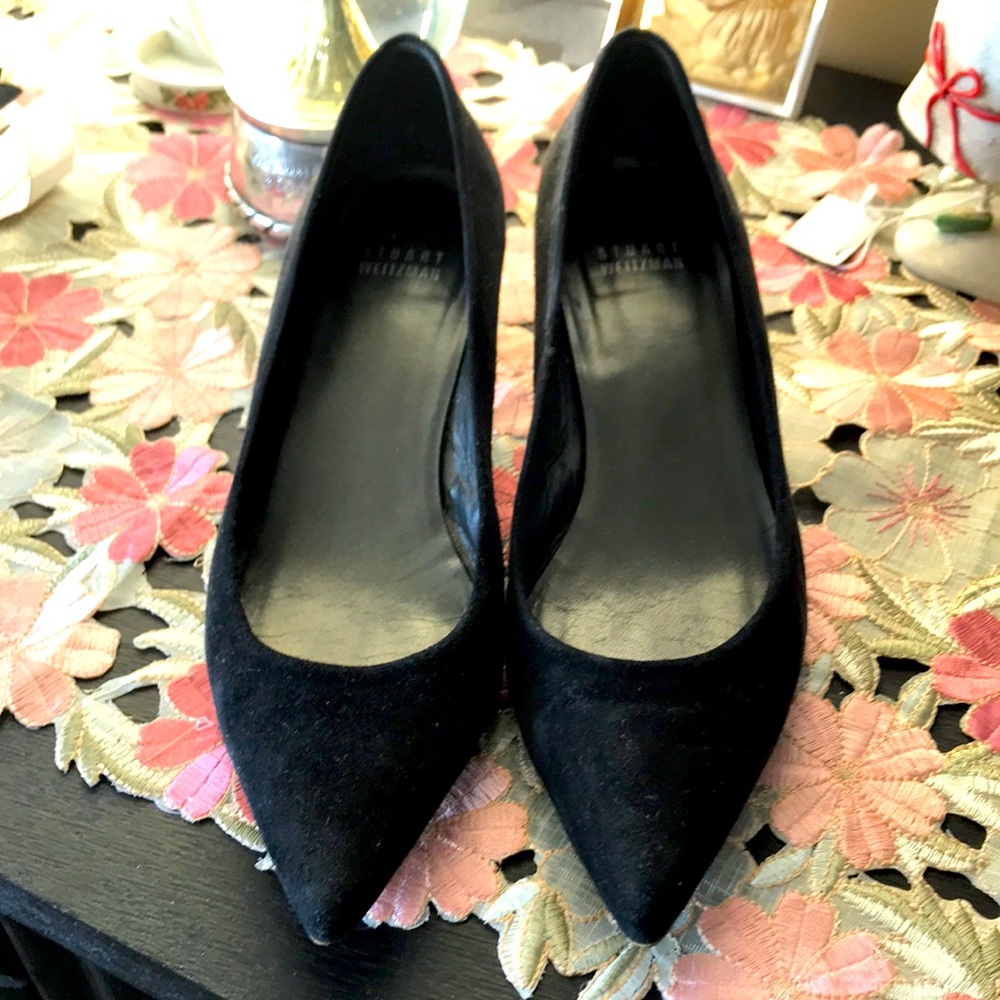 Pointed black leather flats Stuart size 7 or 6.5